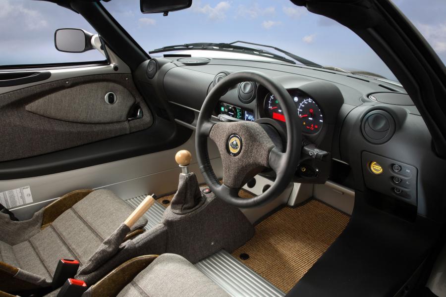  Lotus ECO Elise 2008 года  (фото 2 из 10)